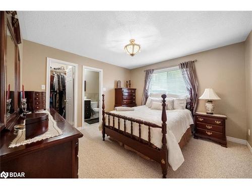 56 Bishop Drive, Barrie, ON - Indoor Photo Showing Bedroom