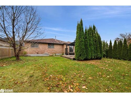 56 Bishop Drive, Barrie, ON - Outdoor