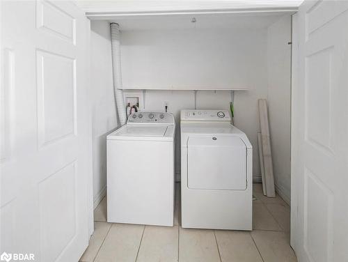 56 Bishop Drive, Barrie, ON - Indoor Photo Showing Laundry Room