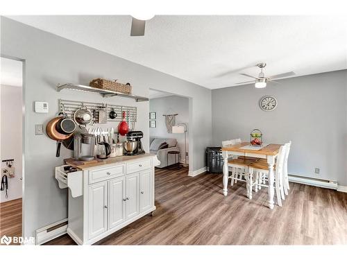 224 Oriole Crescent, Gravenhurst, ON - Indoor Photo Showing Dining Room