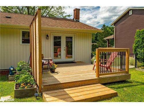 224 Oriole Crescent, Gravenhurst, ON - Outdoor With Deck Patio Veranda With Exterior