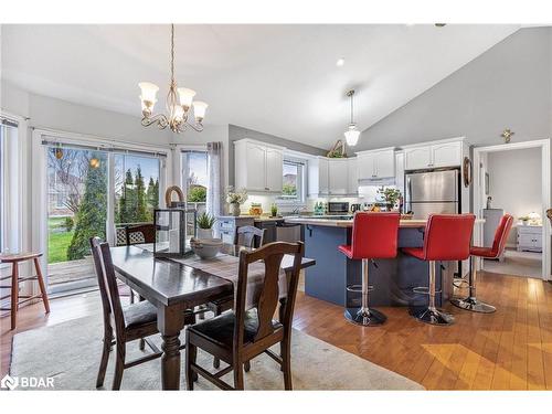 62 Springdale Drive, Lindsay, ON - Indoor Photo Showing Dining Room