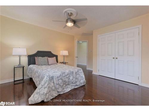 2857 Termini Terrace, Mississauga, ON - Indoor Photo Showing Bedroom