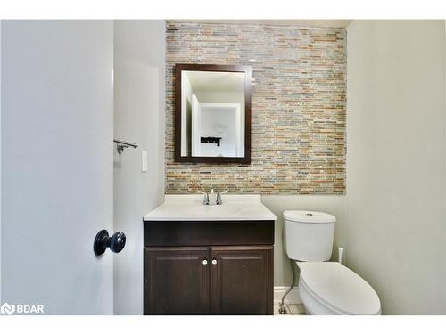 11 Pheasant Trail, Barrie, ON - Indoor Photo Showing Bathroom