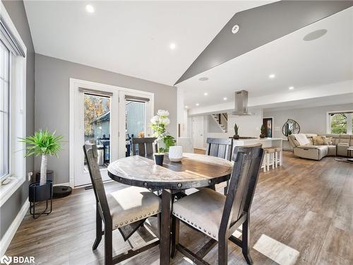 129 Bass Line, Oro-Medonte, ON - Indoor Photo Showing Dining Room