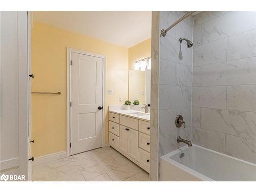 1166 Sunnidale Road, Springwater, ON - Indoor Photo Showing Bathroom