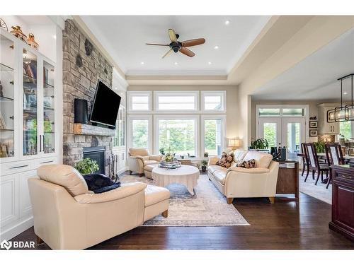 4454 North Valley Lane, Severn, ON - Indoor Photo Showing Living Room With Fireplace