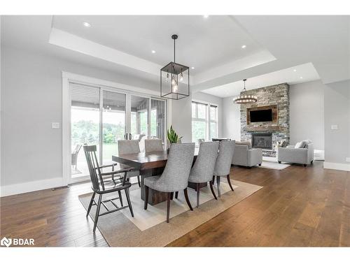 141 Dale Crescent, Bradford West Gwillimbury, ON - Indoor Photo Showing Dining Room