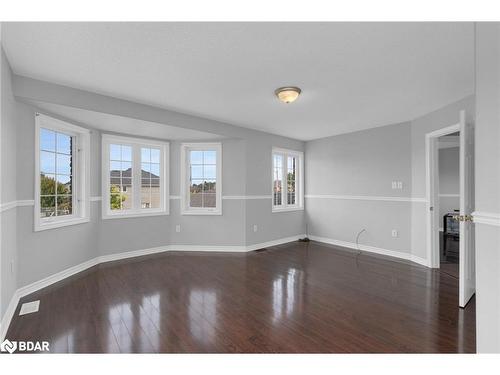 1951 Swan Street, Innisfil, ON - Indoor Photo Showing Other Room