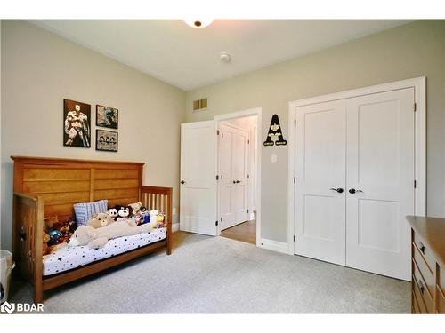 5 Kanata Court Court, Barrie, ON - Indoor Photo Showing Bedroom