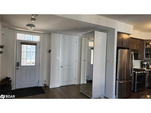 37 Marina Village Drive, Port Severn, ON - Indoor Photo Showing Kitchen