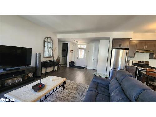 37 Marina Village Drive, Port Severn, ON - Indoor Photo Showing Living Room