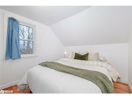 20 Amanda Street, Orangeville, ON - Indoor Photo Showing Bedroom