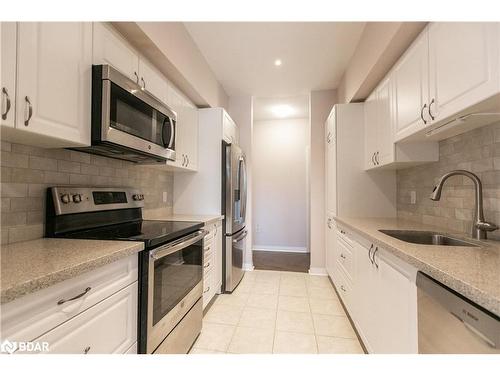 201-306 Essa Road, Barrie, ON - Indoor Photo Showing Kitchen With Stainless Steel Kitchen With Upgraded Kitchen