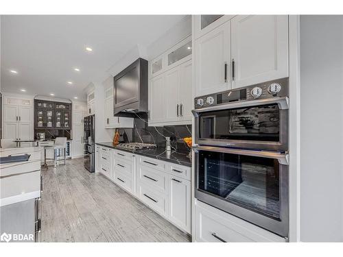 51 Cameron Street, Springwater, ON - Indoor Photo Showing Kitchen With Upgraded Kitchen