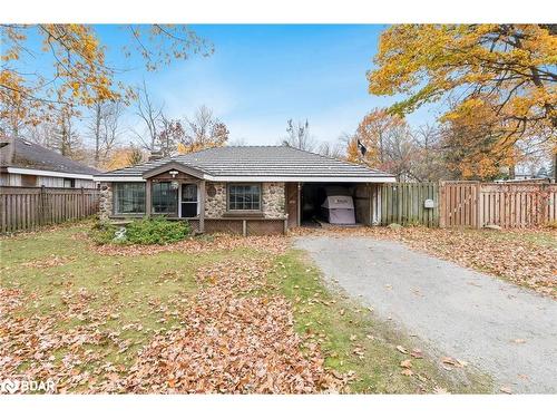 3932 Alderly Avenue, Innisfil, ON - Outdoor