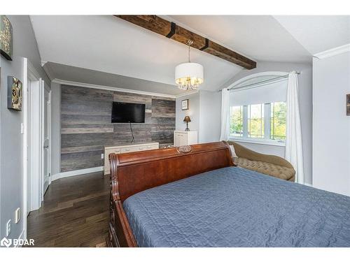 668 Cedar Street, Shelburne, ON - Indoor Photo Showing Bedroom