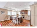 7 Pine Point, Oro-Medonte, ON  - Indoor Photo Showing Kitchen With Upgraded Kitchen 