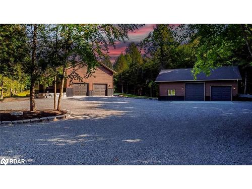 4571 Aspdin Road, Utterson, ON - Outdoor