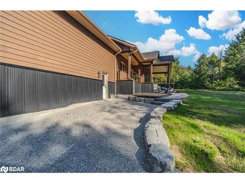 4571 Aspdin Road, Utterson, ON - Outdoor