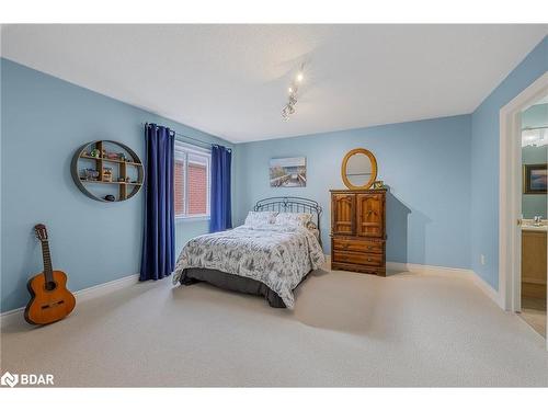 473 Haines Street, Beeton, ON - Indoor Photo Showing Bedroom