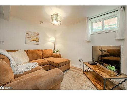 26A Lount Street, Barrie, ON - Indoor Photo Showing Living Room