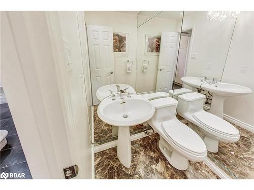 40 Mullen Drive, Vaughan, ON - Indoor Photo Showing Bathroom