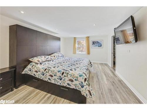 40 Mullen Drive, Vaughan, ON - Indoor Photo Showing Bedroom