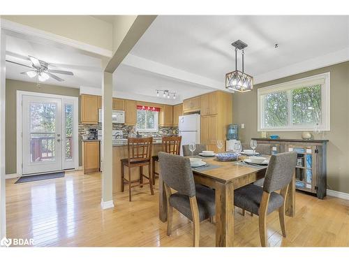 20 Jamieson Drive, Rosemont, ON - Indoor Photo Showing Dining Room