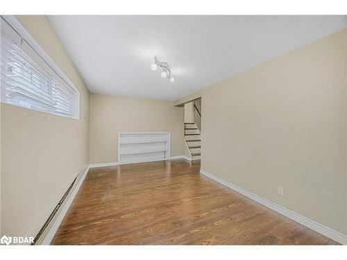 20 Jamieson Drive, Rosemont, ON - Indoor Photo Showing Other Room