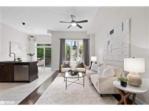 8 Blasi Court, Wasaga Beach, ON - Indoor Photo Showing Living Room