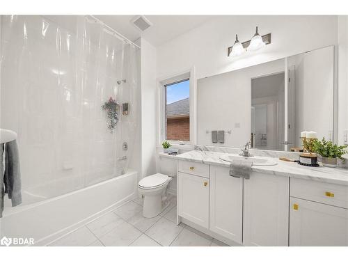 27 Carew Boulevard, Lindsay, ON - Indoor Photo Showing Bathroom