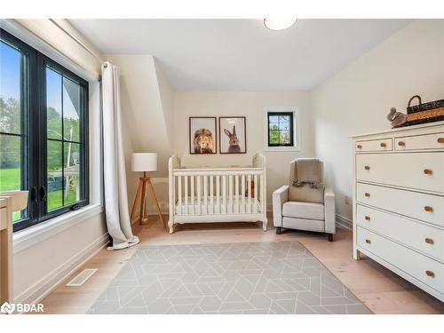 12 Centre Street, Cookstown, ON - Indoor Photo Showing Bedroom