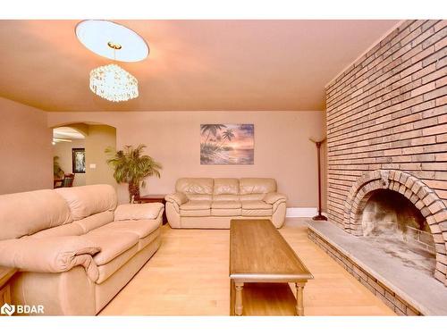 264 Salem Road, Barrie, ON - Indoor Photo Showing Living Room With Fireplace