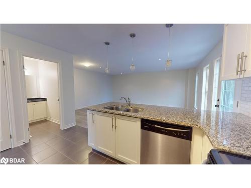 1-101 Frederick Drive, Guelph, ON - Indoor Photo Showing Kitchen With Double Sink