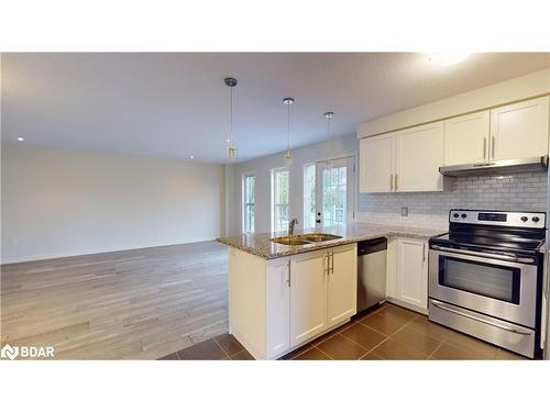 1-101 Frederick Drive, Guelph, ON - Indoor Photo Showing Kitchen With Double Sink