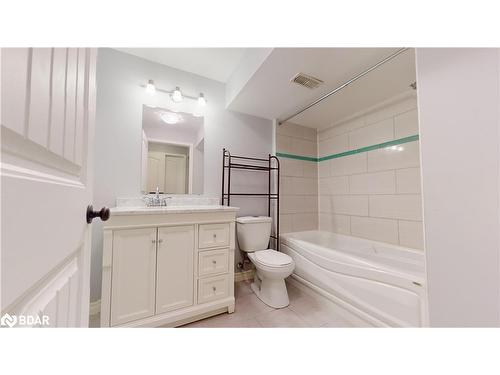 1-101 Frederick Drive, Guelph, ON - Indoor Photo Showing Bathroom