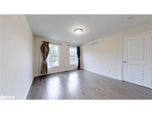 606 Haylock Gardens, Peterborough, ON - Indoor Photo Showing Other Room