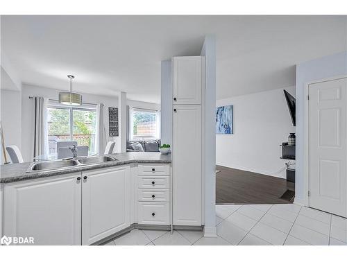 17 Gadwall Avenue, Barrie, ON - Indoor Photo Showing Kitchen With Double Sink