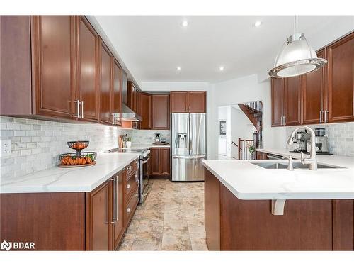 64 Westminster Circle, Barrie, ON - Indoor Photo Showing Kitchen With Double Sink