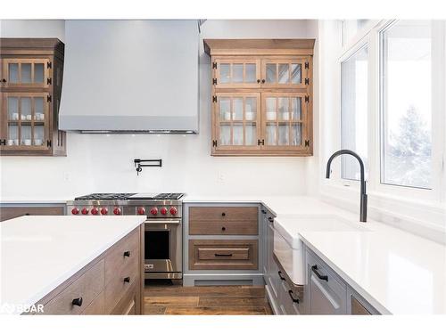 124 Farm Gate Road, The Blue Mountains, ON - Indoor Photo Showing Kitchen With Upgraded Kitchen