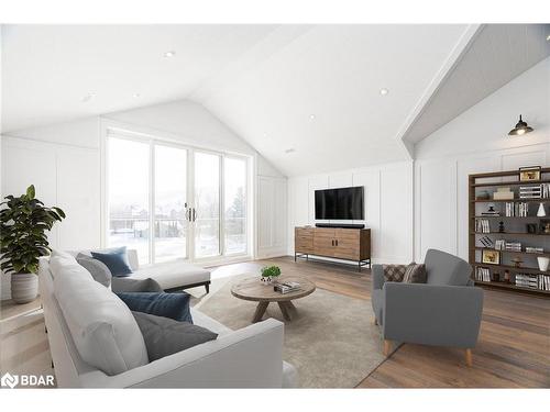 124 Farm Gate Road, The Blue Mountains, ON - Indoor Photo Showing Living Room