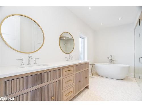 124 Farm Gate Road, The Blue Mountains, ON - Indoor Photo Showing Bathroom