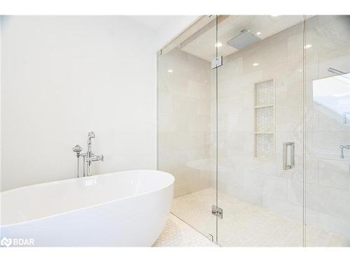 124 Farm Gate Road, The Blue Mountains, ON - Indoor Photo Showing Bathroom