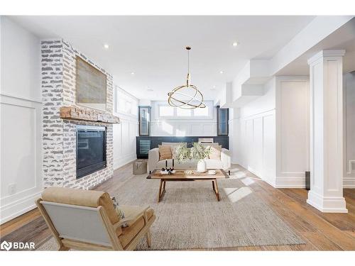 124 Farm Gate Road, The Blue Mountains, ON - Indoor Photo Showing Living Room With Fireplace