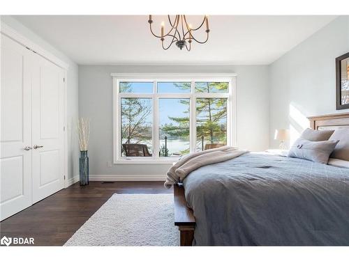 4245 Delta Road, Severn Bridge, ON - Indoor Photo Showing Bedroom