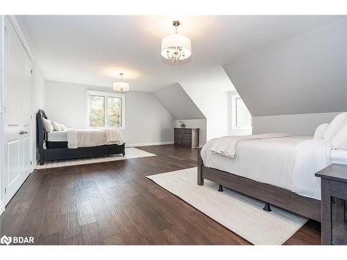 4245 Delta Road, Severn Bridge, ON - Indoor Photo Showing Bedroom