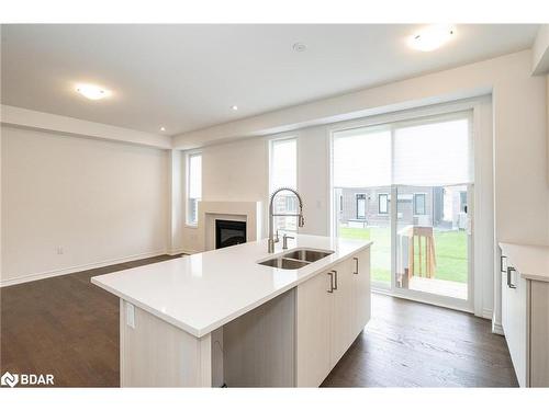 48 Mcbride Trail, Barrie, ON - Indoor Photo Showing Kitchen With Double Sink