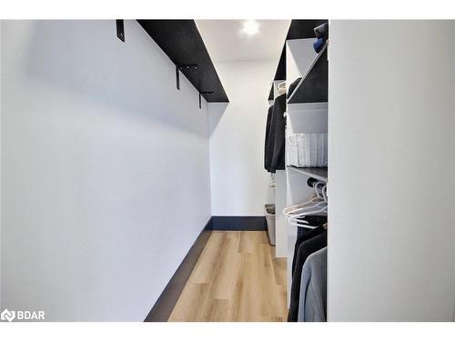 171 Fox Street, Penetanguishene, ON - Indoor Photo Showing Laundry Room