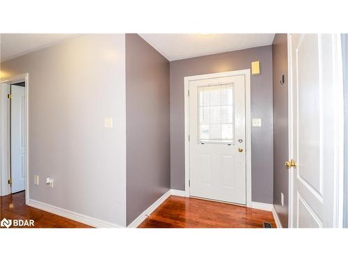 115 Sproule Drive, Barrie, ON - Indoor Photo Showing Other Room